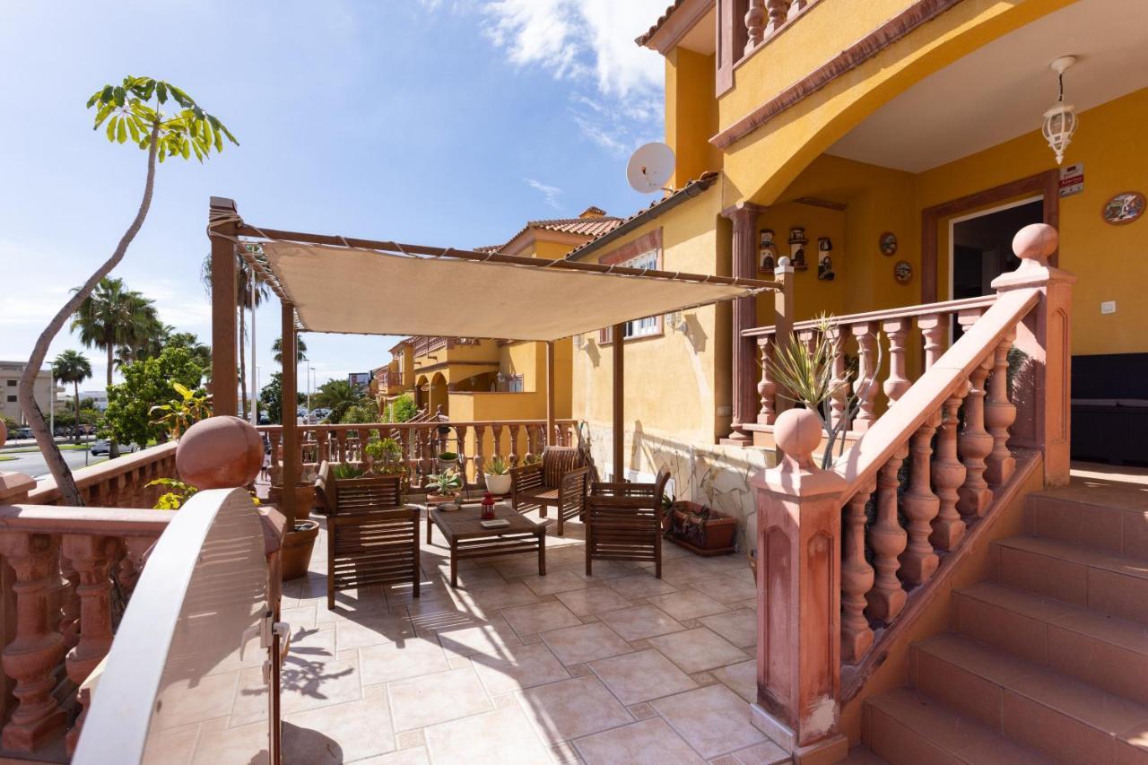Luxury With Private Pool With Aircon,playa Del Duque Villa Costa Adeje (Tenerife)